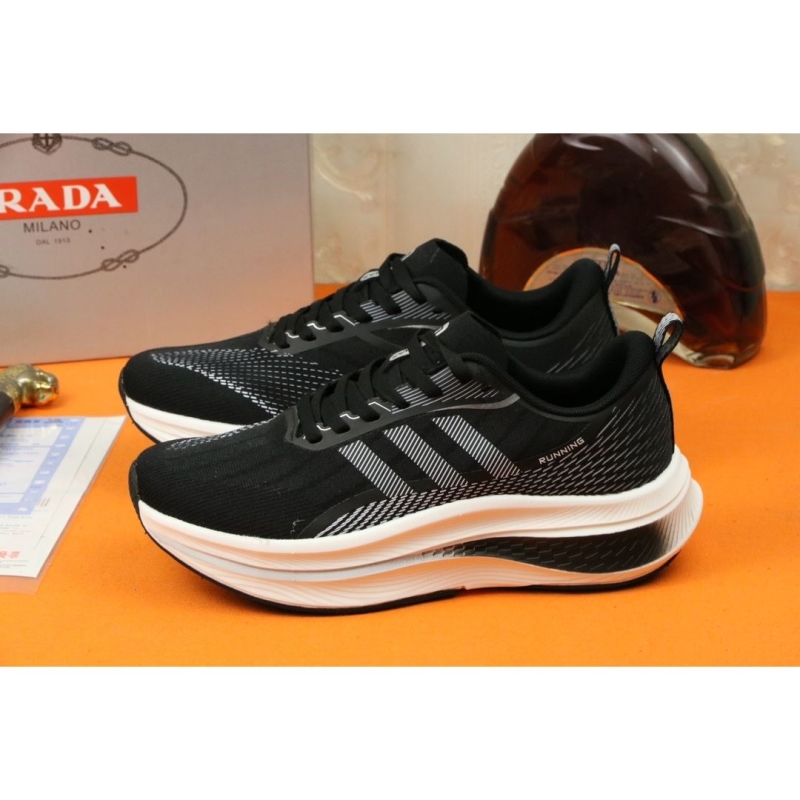 Pra*a casual shoes